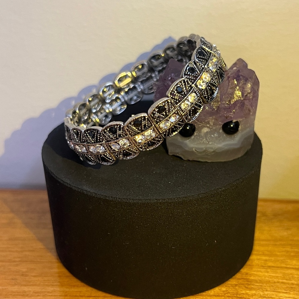 Elegant Silver and Black Rhinestone Blingy Bracelet